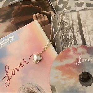 Meet your Posher, Bailey